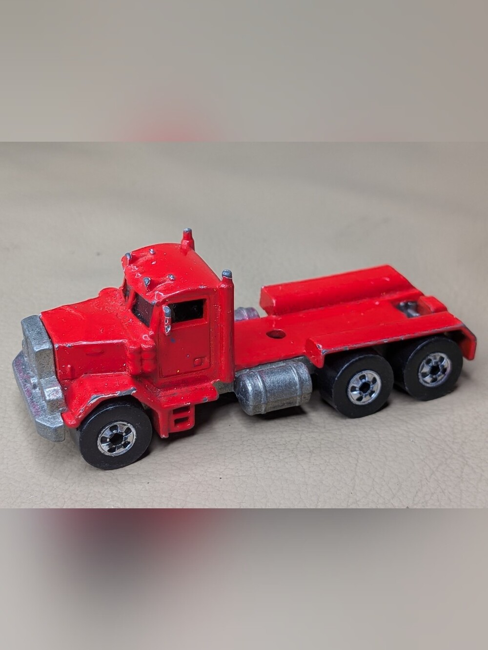 Vintage 1979 Hot Wheels Semi Truck Peterbilt